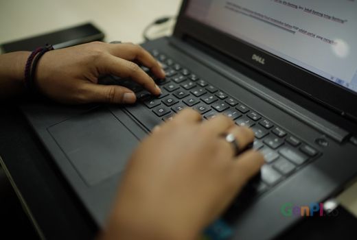 3 Tips Agar Aman Saat Internetan, Bebas Hacker - GenPI.co KEPRI