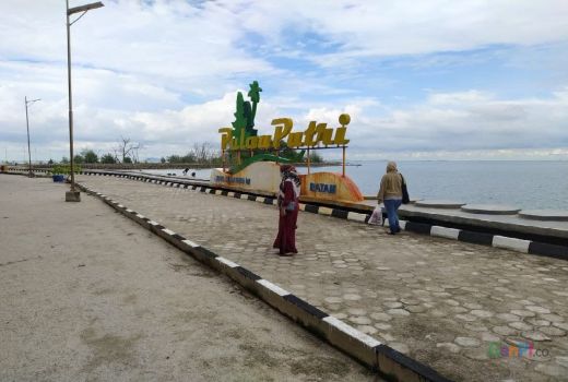 Pulau Putri, Objek Wisata yang Berbatasan dengan Singapura - GenPI.co KEPRI