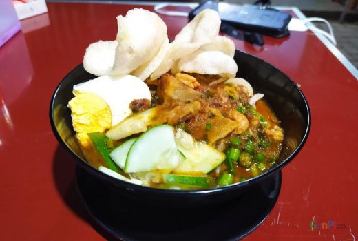 Menjajal Kelezatan Mie Kuah Udang, Makanan Khas Selat Panjang - GenPI.co KEPRI