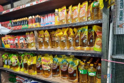 Polda Kepri Pastikan Stok Minyak Goreng Aman, Tapi Ada Syaratnya - GenPI.co KEPRI