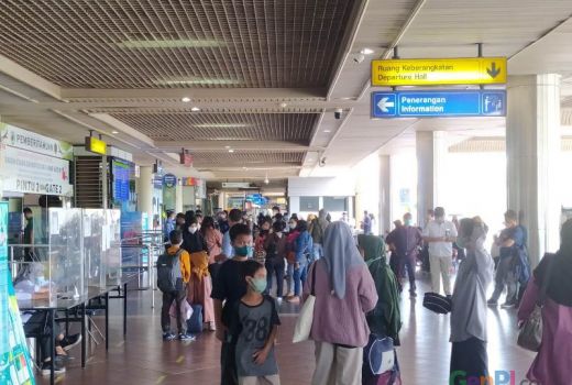 Bandara Hang Nadim Padat, Warga Batam Mulai Mudik - GenPI.co KEPRI