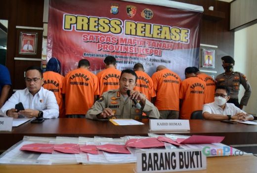 Polisi Bekuk Komplotan Mafia Tanah di Bintan, Aksinya Sejak 2013 - GenPI.co KEPRI