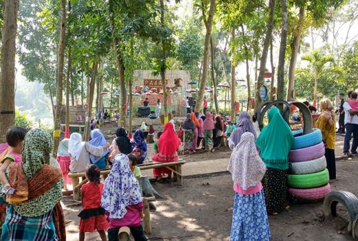Cara Pasar Pancingan Rayakan Hari Kartini - GenPI.co