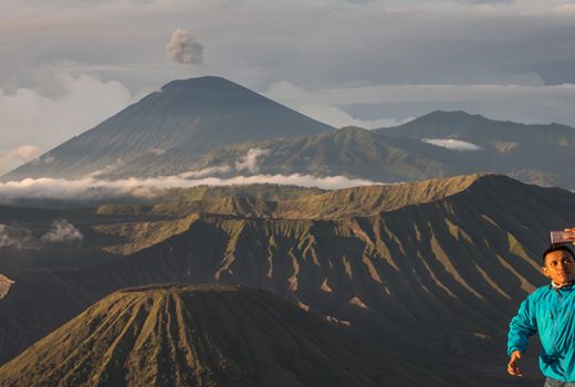 Menikmati Bromo yang Menukau - GenPI.co