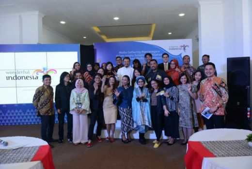 Kemenpar Gandeng Media Asing - GenPI.co