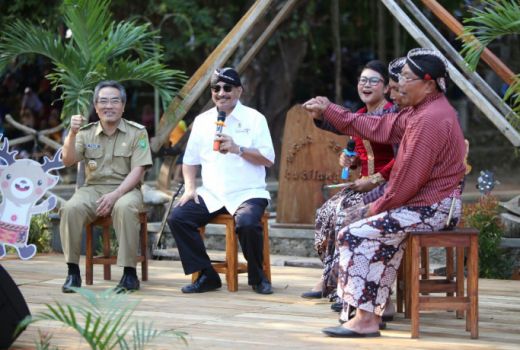 Semakin Moncer, Pasar Kakilangit Diapresiasi Menpar - GenPI.co