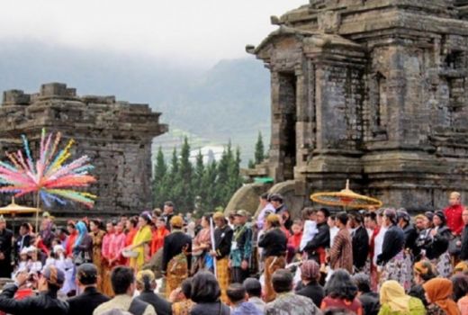 Wow Ada Salju di Dieng Culture Festival 2018 - GenPI.co