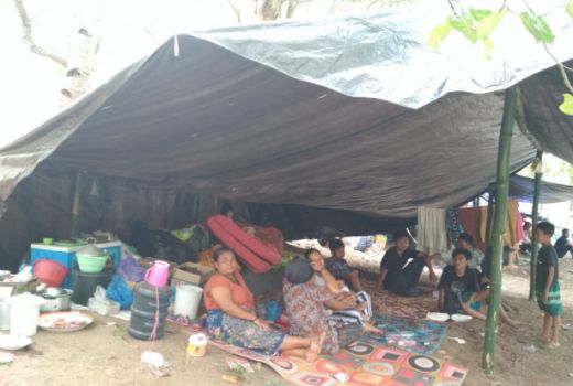 Bantuan Spontan Tim Liputan Genpi.co Bagi Korban Gempa - GenPI.co