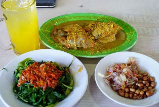 Ah Nikmatnya Ayam Betutu Khas Gilimanuk, Bikin Merem Melek ! - GenPI.co