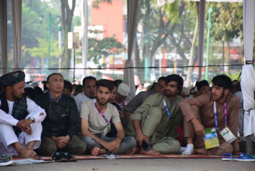 Wajah-wajah Asing Saat Salat Ied di Palembang - GenPI.co