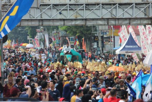 Pesona Lampung Krakatau Festival 2018 Menggelegar - GenPI.co