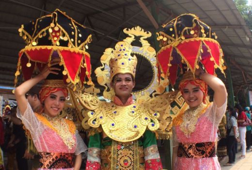 Lampung Krakatau Festival Hidupkan Fantasi Lewat Kostum Unik - GenPI.co