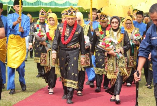Lenggak-lenggok Gemulai di Teluk Kuantan - GenPI.co