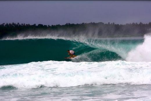 Para Penantang Ombak Berkumpul di Simeulue - GenPI.co