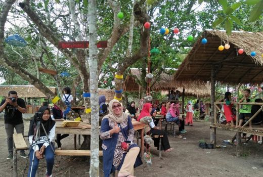 Akhir Pekan Ceria di Pasar Bintan Betuah - GenPI.co