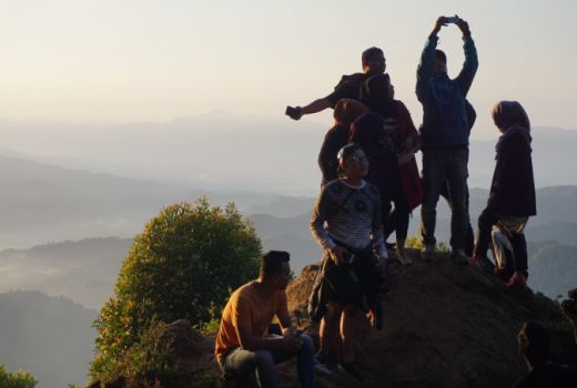 Puncak Dulamayo, Destinasi Hits di Gorontalo - GenPI.co