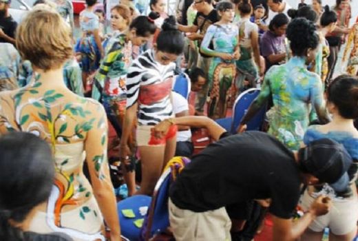 Body Painting di Pesona Nusa Dua Fiesta 2018 - GenPI.co