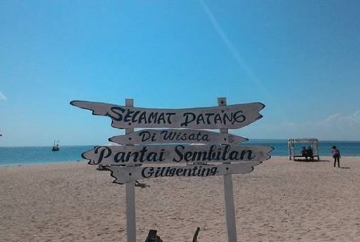 Menikmati Romantisme Pantai Sembilan di Gili Genting Madura - GenPI.co