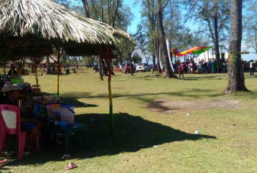 Pasar Mottadiqin: Dari Akustikan Hingga Akar Bilan - GenPI.co