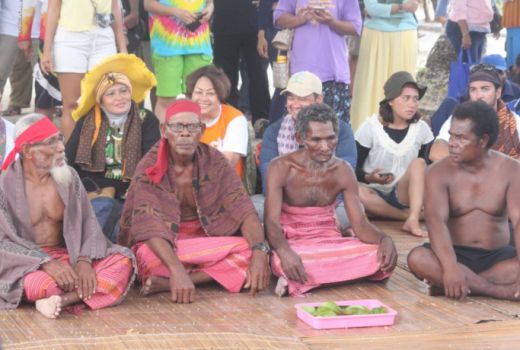 Patut Dicontoh, ini Makna Ritual Buka Sasi di Pulau Kofiau - GenPI.co