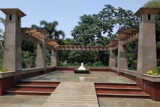 Bersejarah, 4 Lokasi Ini Wajib Dikunjungi Saat Hari Pahlawan - GenPI.co