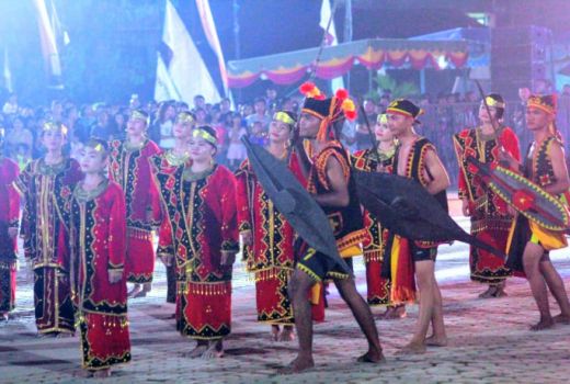 Maena, Tarian Persatuan Masyarakat Nias - GenPI.co