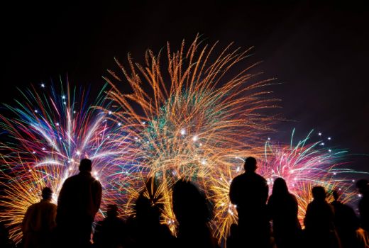 Wow, Meriahnya Kembang Api Dalam Festival Tanjung Kelayang - GenPI.co