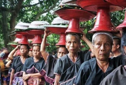 Perang Topat: Simbol Toleransi di Lombok Barat - GenPI.co
