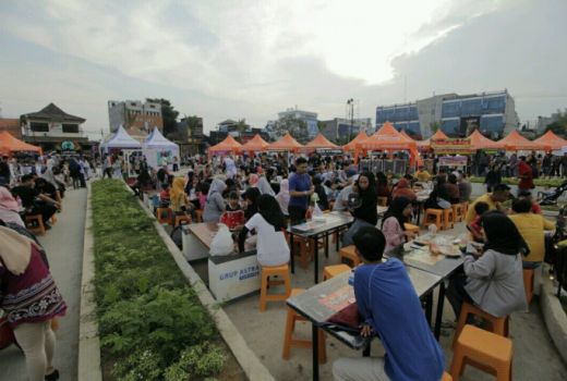 Hari Pertama Lalang Waya Market Raup Omset 75 Juta - GenPI.co