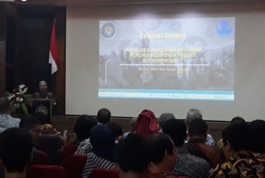HUT KORPRI Diisi dengan Sosialisasi Keamanan Data - GenPI.co