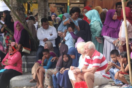 Anti Tesis untuk Gravitasi Penurunan Kunjungan Wisman - GenPI.co