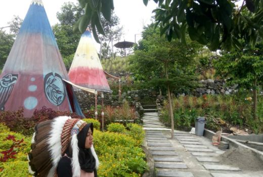 Menjajal Menjadi Suku Indian di Gunung Kelud Kediri - GenPI.co