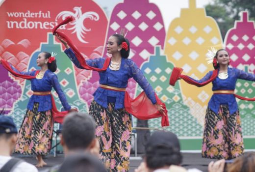 CFD Pesona Borobudur: Dari Ronggeng Hingga Zumba - GenPI.co