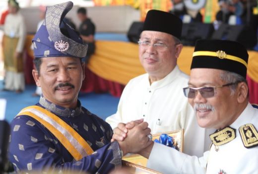 Kerajaan Duo Negara Tetangga Dapat Penghargaan di HUT Batam - GenPI.co