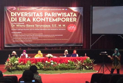 Memaksimalkan Seni Budaya Indonesia Lewat Seminar Nasional - GenPI.co