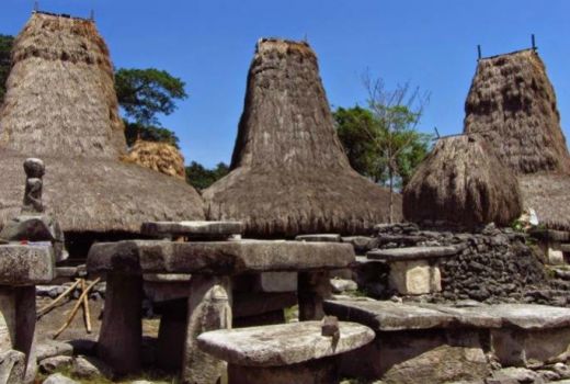 Menelusuri Jejak Sakral Marapu di Sumba - GenPI.co