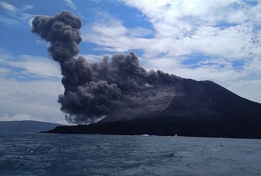 3 Gunung Legendaris di Indonesia - GenPI.co