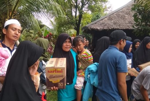 GenPI Banten Berikan Bantuan Korban Tsunami Selat Sunda - GenPI.co