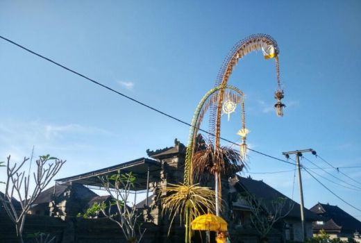 Ini Makna Penjor di Hari Raya Galungan - GenPI.co