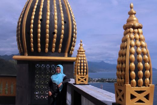 Pesona Masjid Walima Emas Di Atas Bukit Kapur - GenPI.co