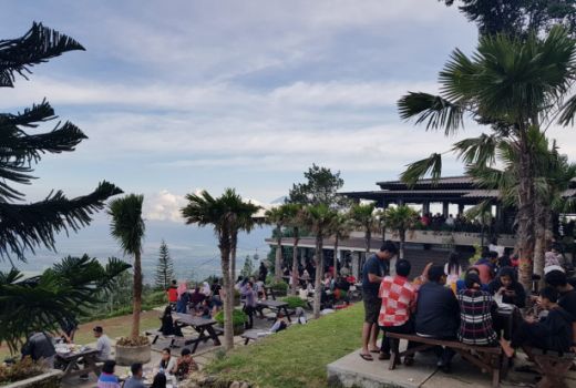 Menikmati Kopi di Pondok Kopi Umbul Sidomukti - GenPI.co