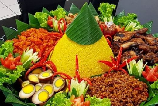 Nasi Tumpeng Simbol Perjalanan Baru Kaum Milenial - GenPI.co