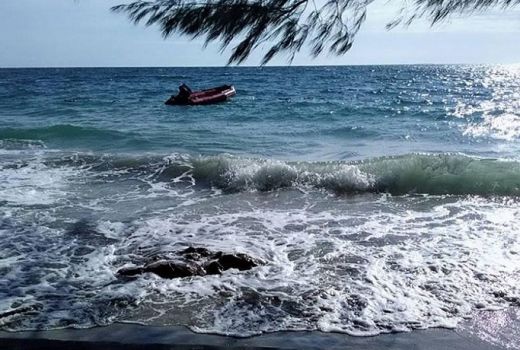 Wisatawan Diminta Waspada Gelombang Tinggi di Akhir Pekan - GenPI.co