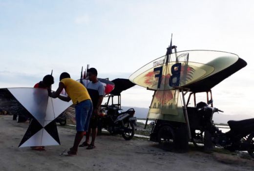 Mengadu Bulia di Atas Danau Limboto - GenPI.co