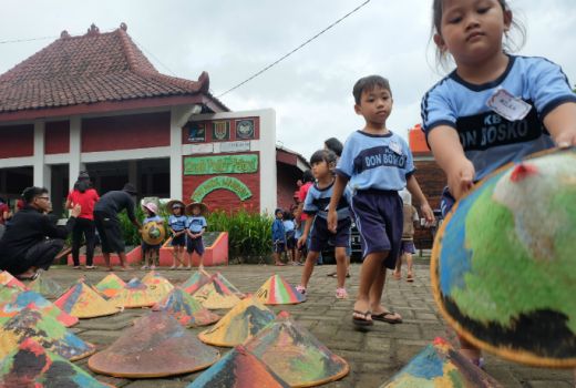 Serunya, Desa Wisata Kandri Tawarkan Field Trip Tanam Padi dan Tangkap Ikan - GenPI.co