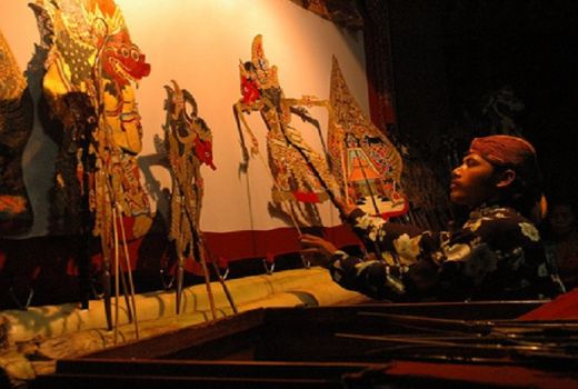 Pertahankan Tradisi, Pemkot Surakarta Gelar Wayang Kulit Setiap Bulan - GenPI.co