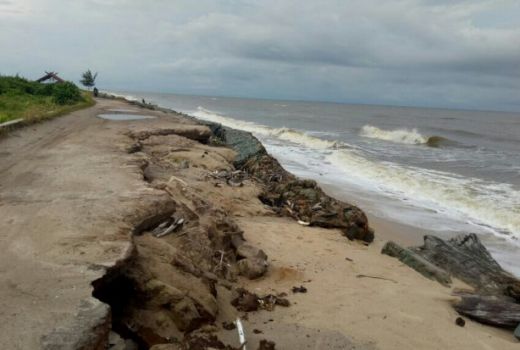 Pantai Ujung Pandaran Abrasi, Pemerintah Diminta Tanggap - GenPI.co