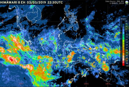 Para Pelancong, Waspadai Bencana Hidrometeorologi - GenPI.co