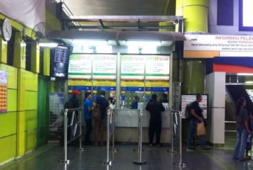 Tiket Kereta H-4 Lebaran Ludes Diserbu Pemudik - GenPI.co