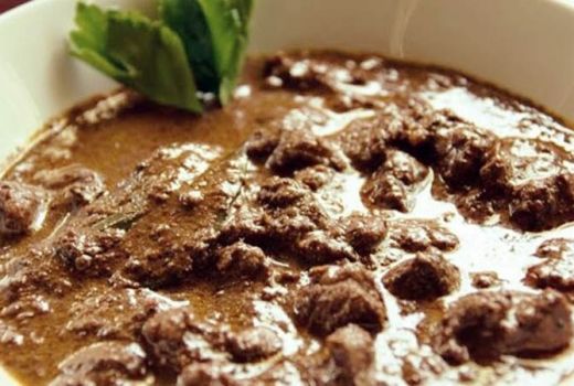 Gunakan Daging Sapi jadi Saksang Kekinian - GenPI.co